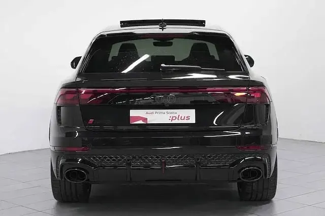 Usata Audi RS Q8 Ambiente 600 CV (441 kW) 2025 Nero mythos metallizzato SUV