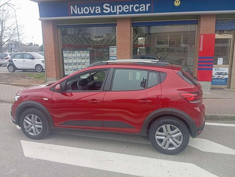 Usata Dacia Sandero Stepway 91 CV (66 kW) 2022 Rosso Berlina