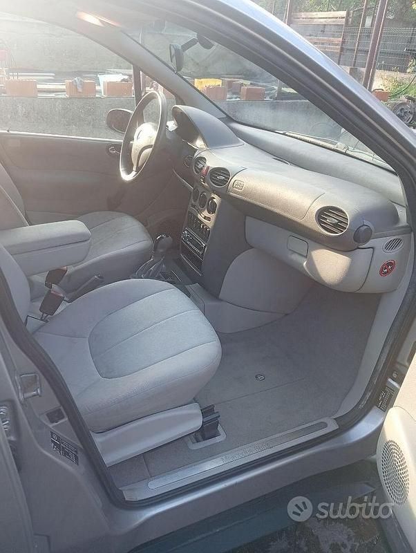 Gebraucht Mercedes A160 102 PS (75 kW) 2000 Grau Van / Kleinbus