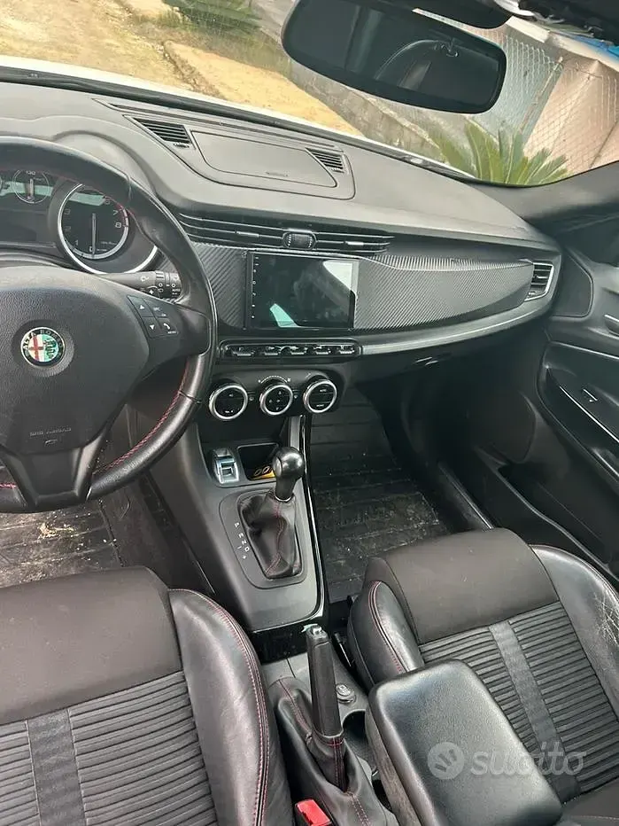 Usata Alfa Romeo Giulietta 170 CV (125 kW) 2013 Bianco Berlina