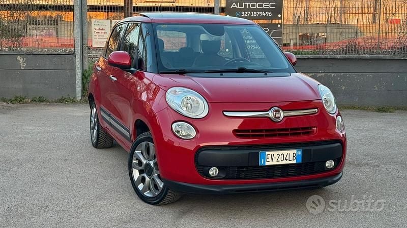 Usata Fiat 500L Lounge 84 CV (61 kW) 2014 Rosso Monovolume