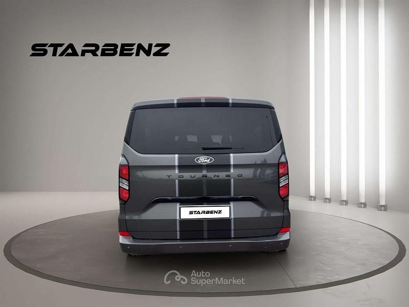 Begagnad Ford Tourneo Custom 150 HK (110 kW) 2025 Grå Van