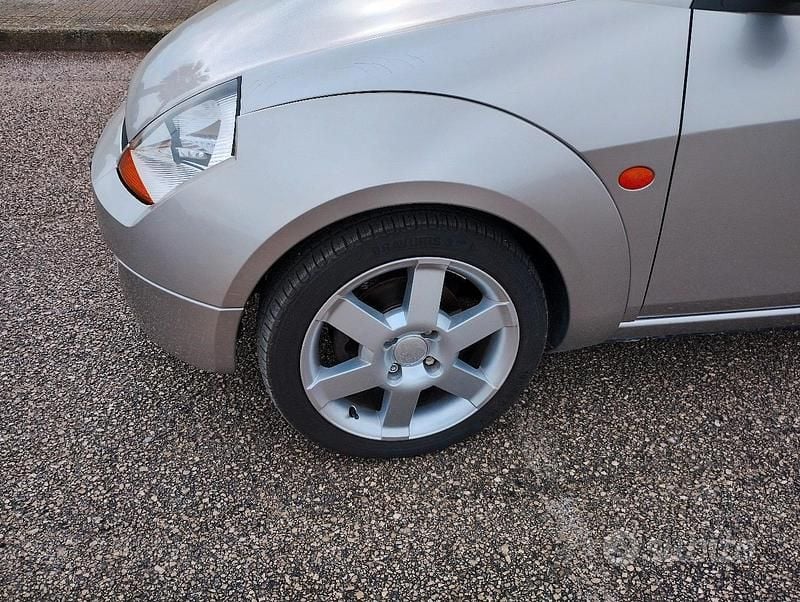Usata Ford StreetKa 95 CV (69 kW) 2004 Cabrio
