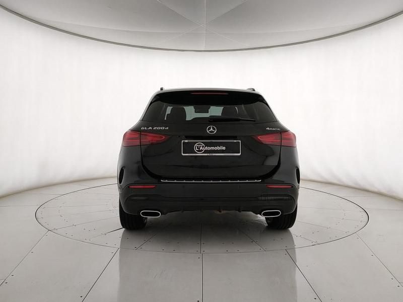 Usata Mercedes GLA200 AMG Line Premium 150 CV (110 kW) 2024 Nero SUV