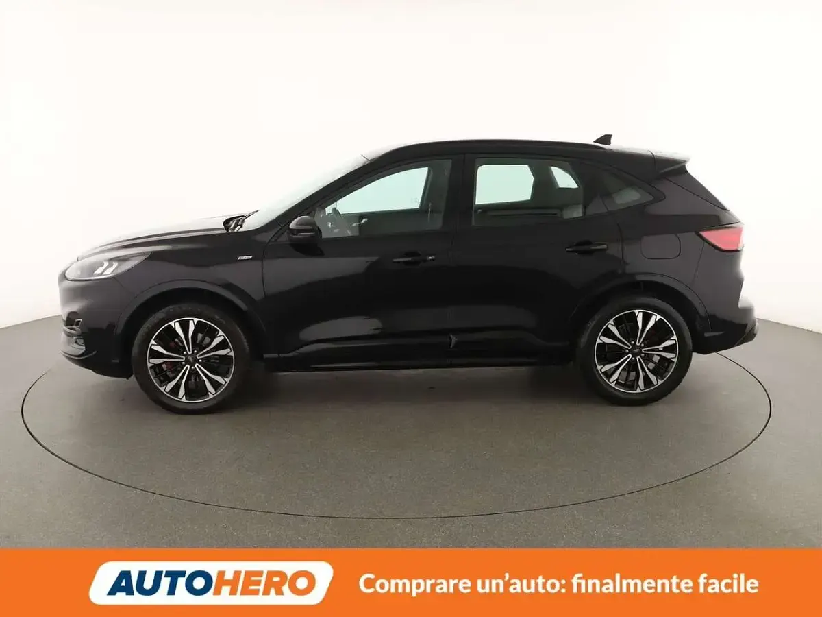 Usata Ford Kuga ST-Line 150 CV (110 kW) 2021 Nero SUV