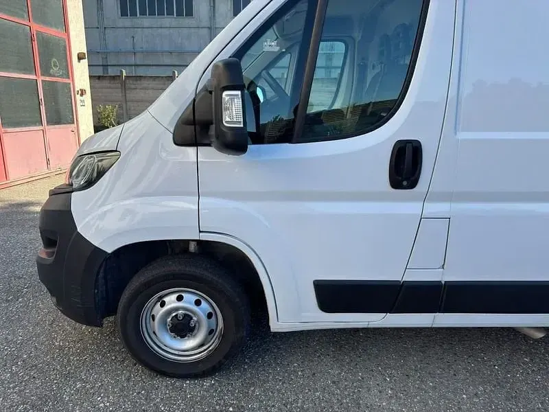 Usata Fiat Ducato 33 120 CV (88 kW) 2023 Bianco Furgone