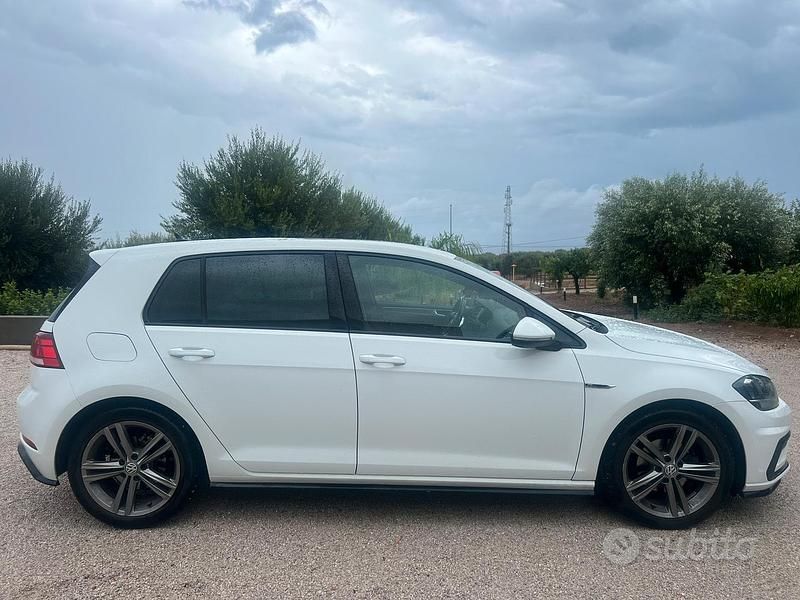 Usata VW Golf VII R-line 115 CV (84 kW) 2019 Bianco Berlina
