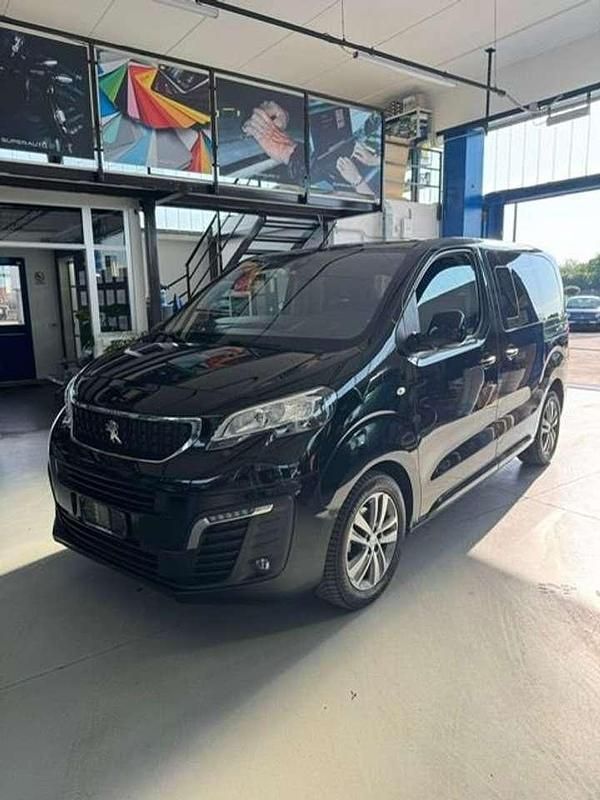 Gebraucht Peugeot Expert 144 PS (105 kW) 2021 Schwarz Van