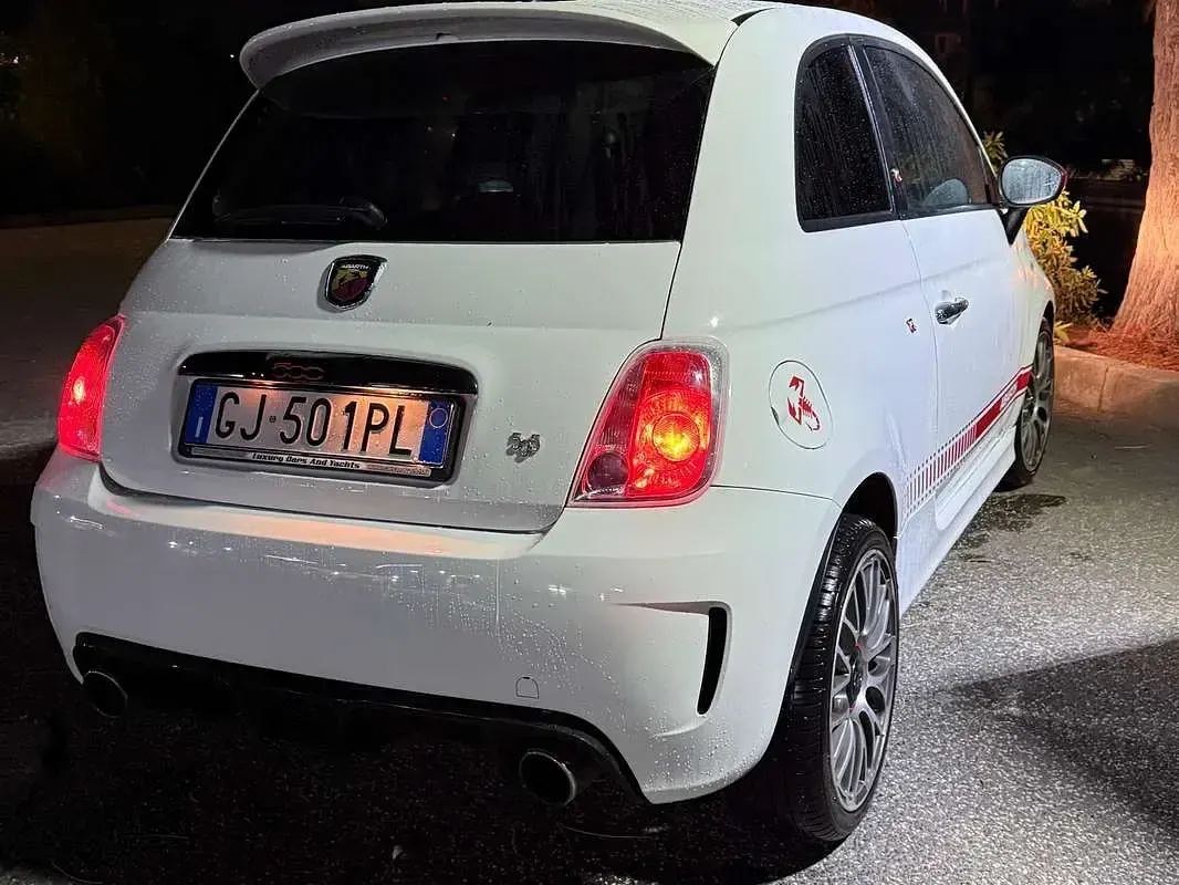 Usata Abarth 500 135 CV (99 kW) 2009 Bianco Utilitaria