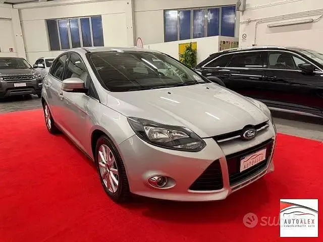 Brugt Ford Focus Titanium 95 HK (69 kW) 2014 Hvid Sedan