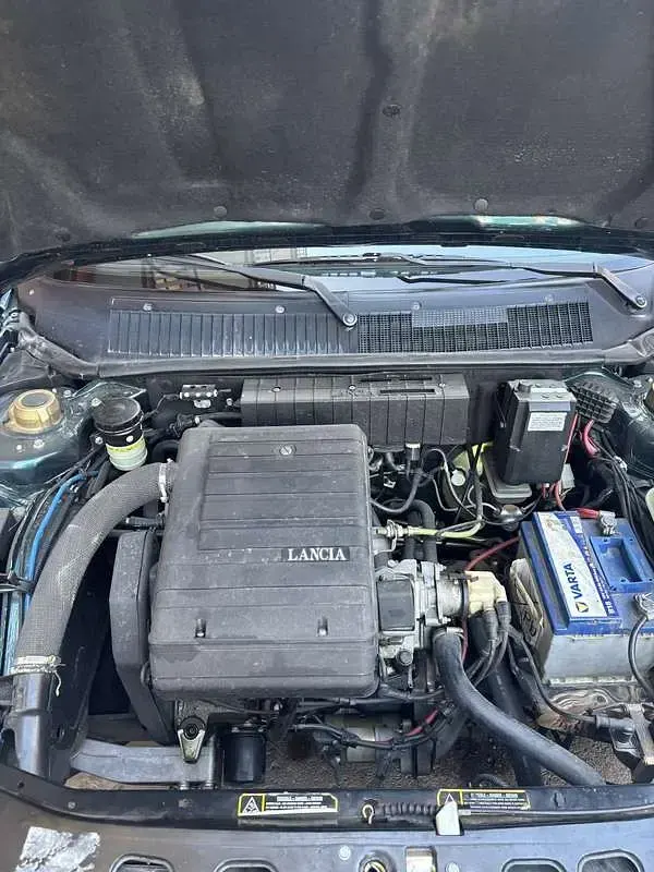 Usata Lancia Dedra 77 CV (56 kW) 1992 Berlina