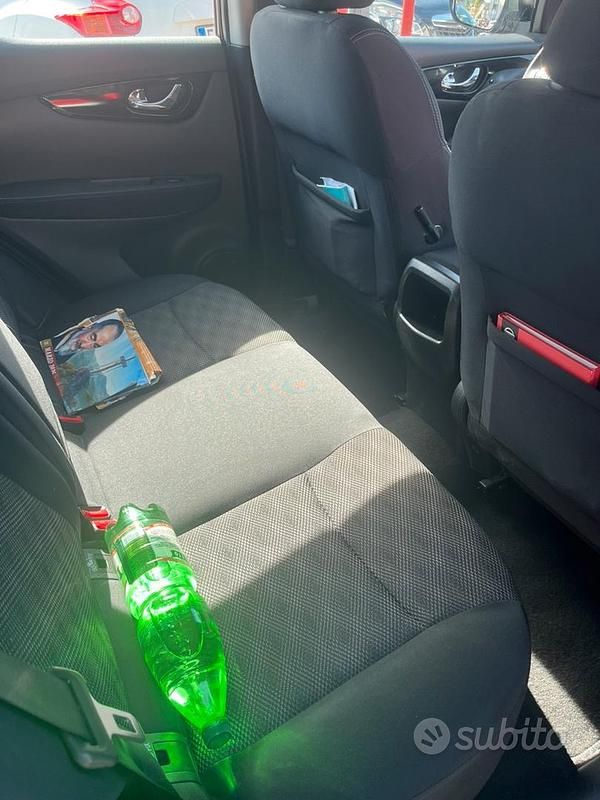 Usata Nissan Qashqai 130 CV (95 kW) 2015 Nero SUV