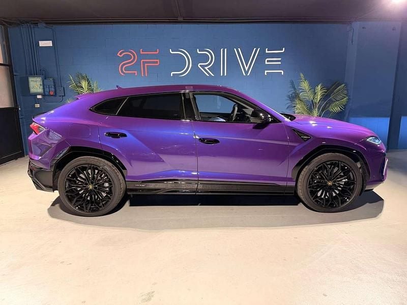 Usata Lamborghini Urus 799 CV (587 kW) 2025 Viola mithras SUV