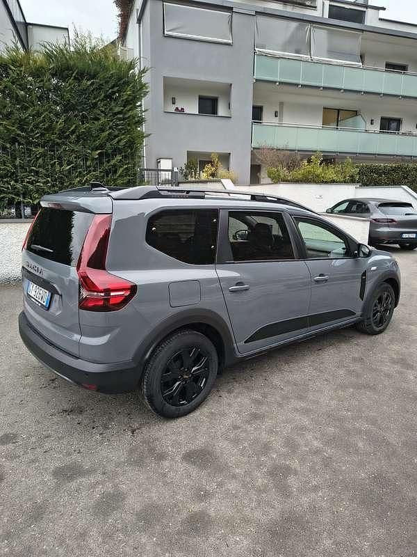 Usata Dacia Jogger Extreme 101 CV (74 kW) 2025 Monovolume