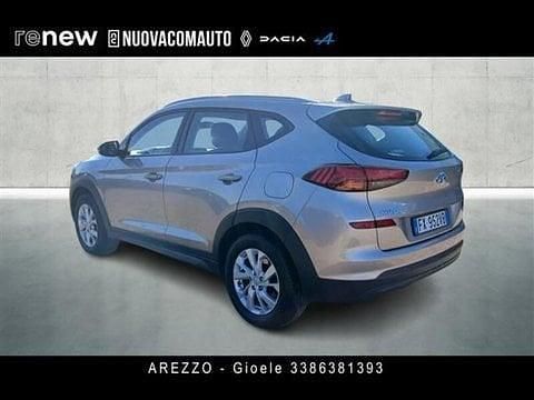 Usata Hyundai Tucson 115 CV (84 kW) 2019 Oro SUV