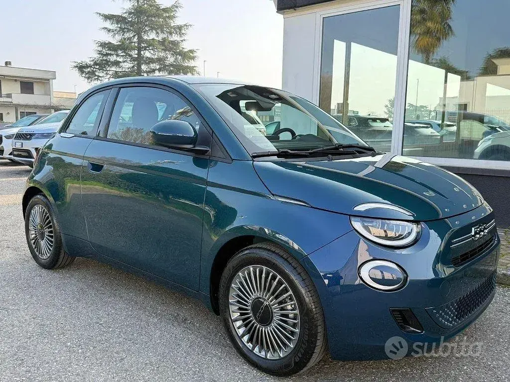 Nuova Fiat 500 65 CV (47 kW) 2026 Bluazzurro Berlina