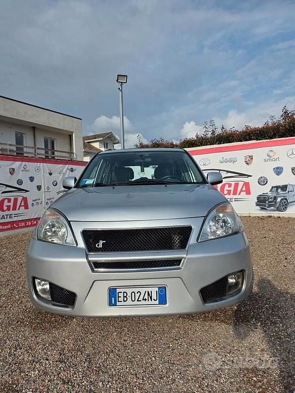 Usata DR DR5 119 CV (87 kW) 2010 Grigio SUV