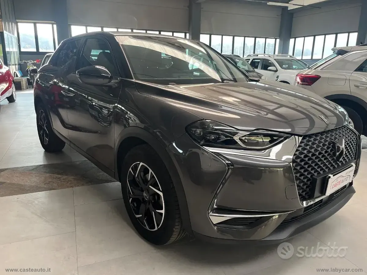 Begagnad DS Automobiles DS3 Crossback 110 HK (80 kW) 2022 Grå SUV