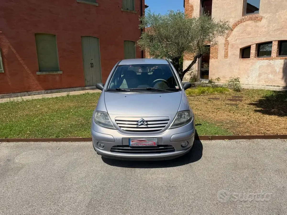 Usata Citroën C3 Exclusive 90 CV (66 kW) 2003 Grigio Berlina