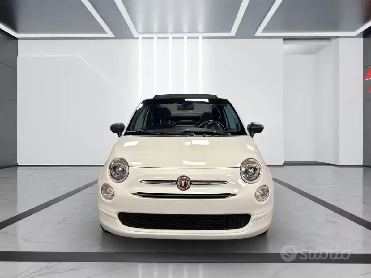 Usado Fiat 500 70 CV (51 kW) 2023 Blanco Utilitario
