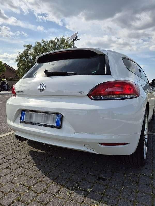 Usata VW Scirocco 122 CV (89 kW) 2012 Bianco Coupé