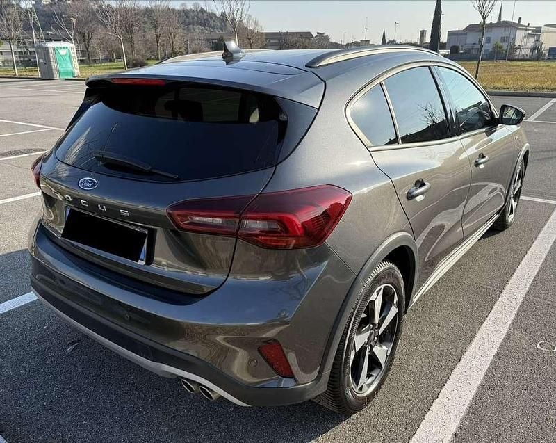 Usata Ford Focus Active X 120 CV (88 kW) 2022 Berlina