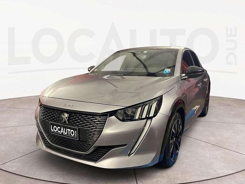 Usata Peugeot 208 GT 131 CV (96 kW) 2023 Grigio Utilitaria