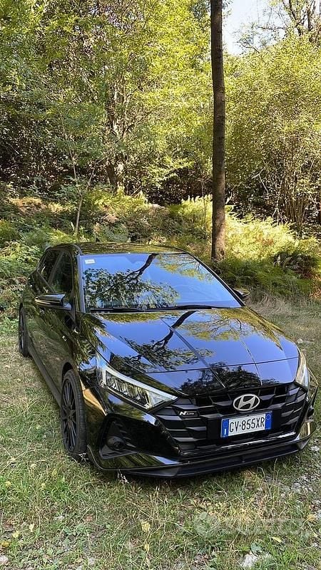 Usata Hyundai i20 N Line 101 CV (74 kW) 2024 Nero Utilitaria