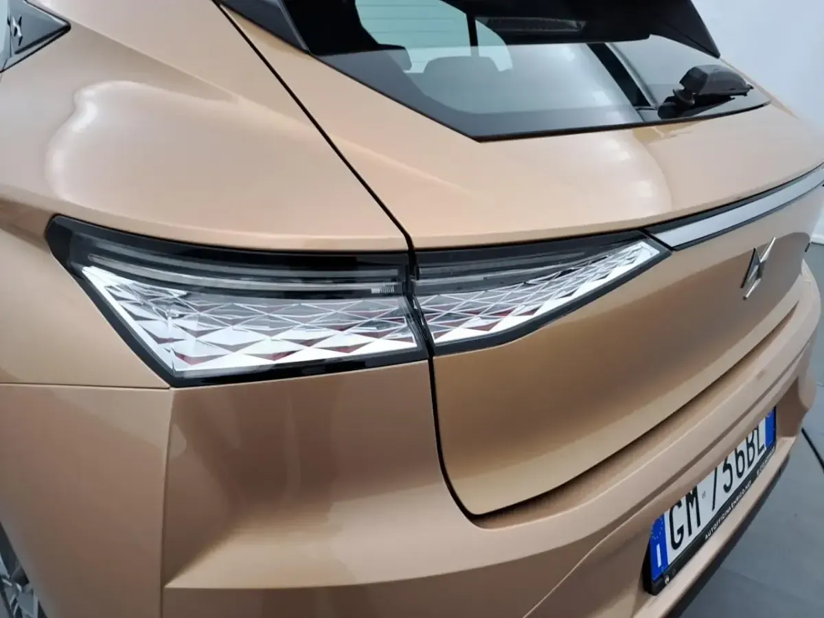 Usata DS Automobiles DS4 Trocadero 130 CV (95 kW) 2023 Nero SUV