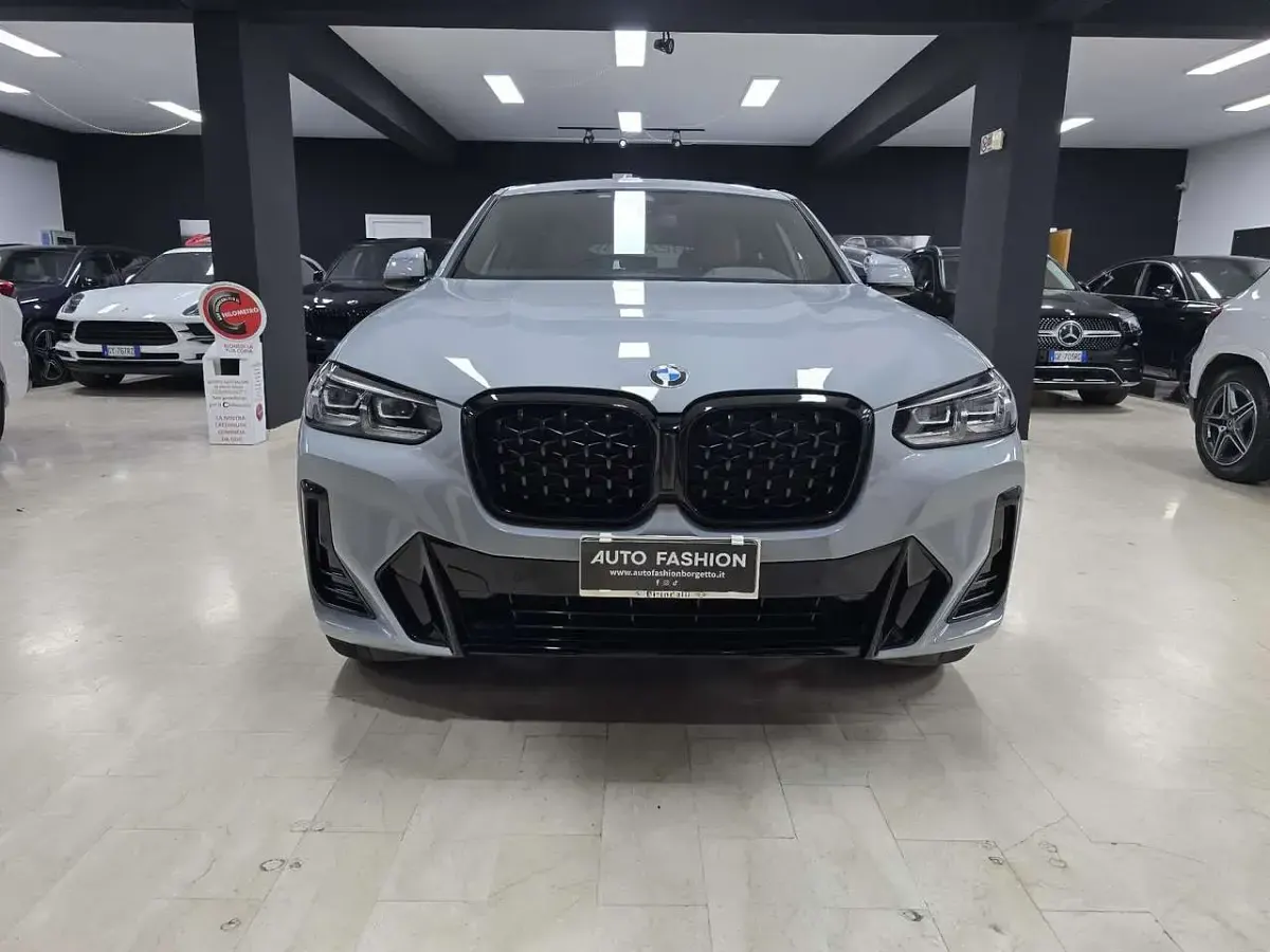Usata BMW X4 M Sport 190 CV (139 kW) 2022 Brooklyn grey mettalic SUV