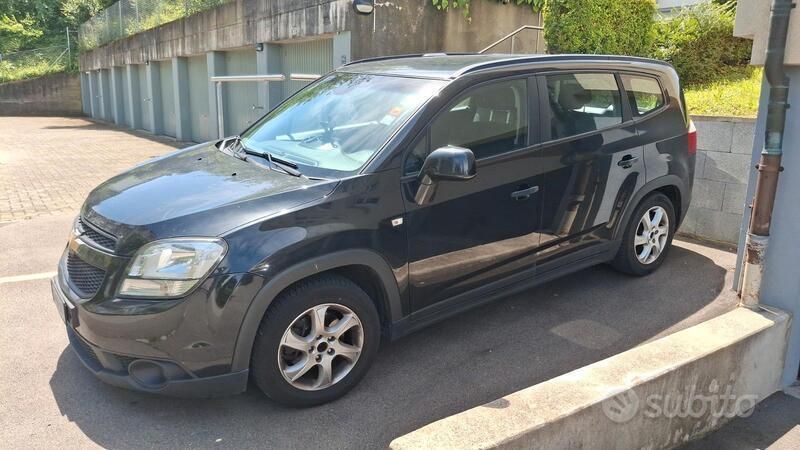 Usata Chevrolet Orlando 131 CV (96 kW) 2013 Nero Monovolume
