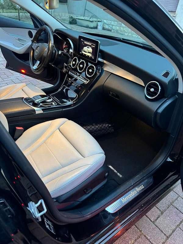 Usata Mercedes C250 204 CV (150 kW) 2016 Nero Berlina