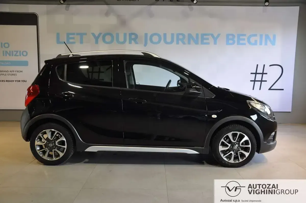 Usata Opel Karl Rocks 73 CV (53 kW) 2018 Nero Utilitaria