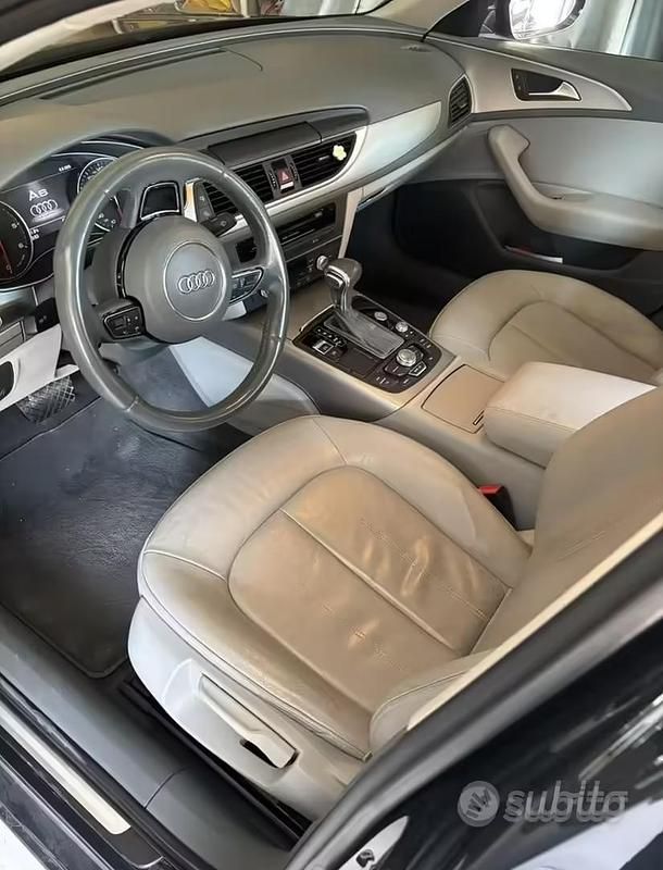 Usata Audi A6 177 CV (130 kW) 2012 Blu Berlina