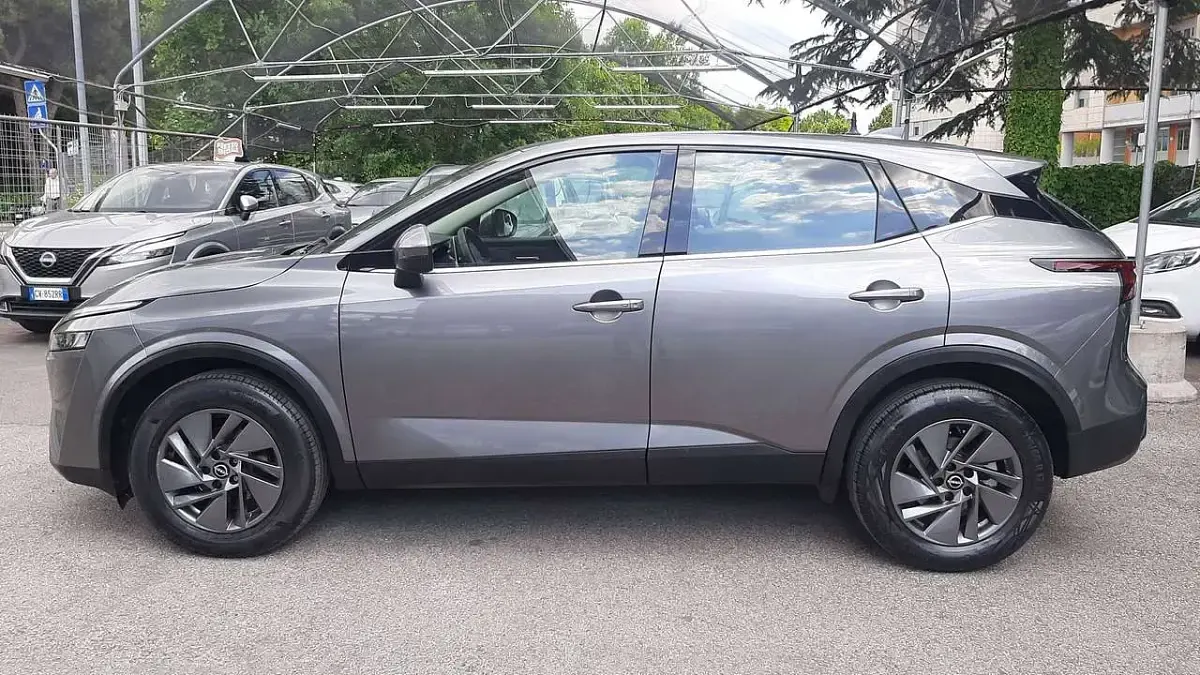 Usata Nissan Qashqai 158 CV (116 kW) 2022 Grigio SUV