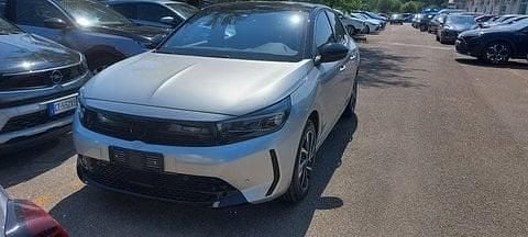 Argento Usata 2025 Opel Corsa Tre volumi | 14.900 € (Buon prezzo) - Immagine 1/4