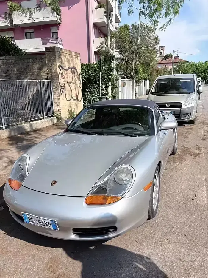 Usata Porsche Boxster 204 CV (150 kW) 1999 Grigio Cabrio