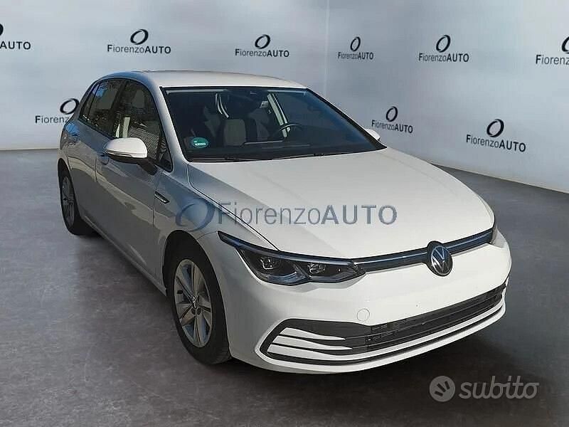 Bianco Usata 2021 VW Golf Style Berlina | 19.780 € (Buon prezzo) - Immagine 1/4