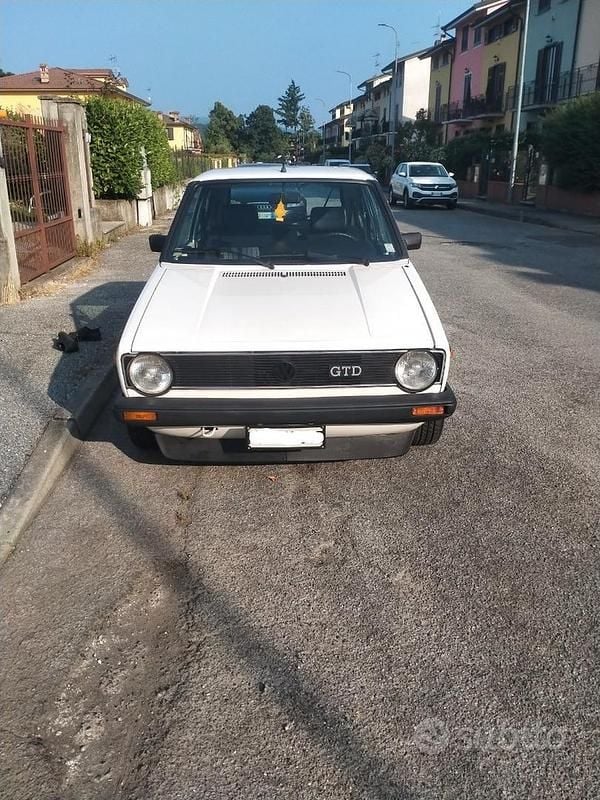 Usata VW Golf I GTD 70 CV (51 kW) 1982 Bianco Utilitaria