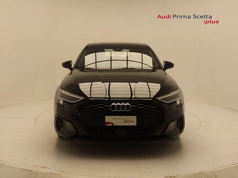 Usata Audi A3 Sportback Business 116 CV (85 kW) 2023 Nero mito Utilitaria