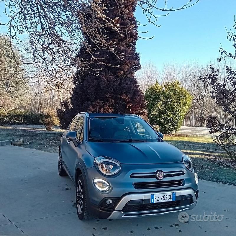 Usata Fiat 500 150 CV (110 kW) 2019 Blu Utilitaria