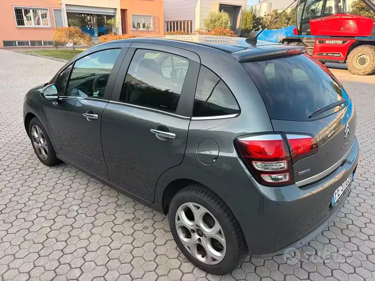 Usata Citroën C3 75 CV (55 kW) 2016 Nero Berlina