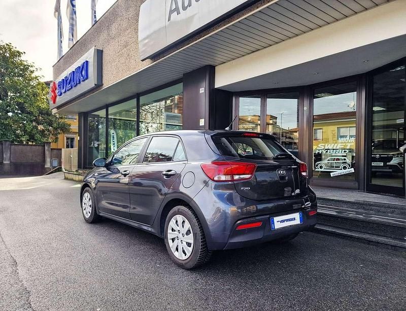 Usata Kia Rio Active 84 CV (61 kW) 2018 Other Utilitaria