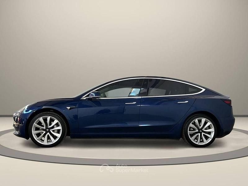 Usata Tesla Model 3 Standard Range 239 kW (325 CV) 2019 Blu / metallizzato Berlina