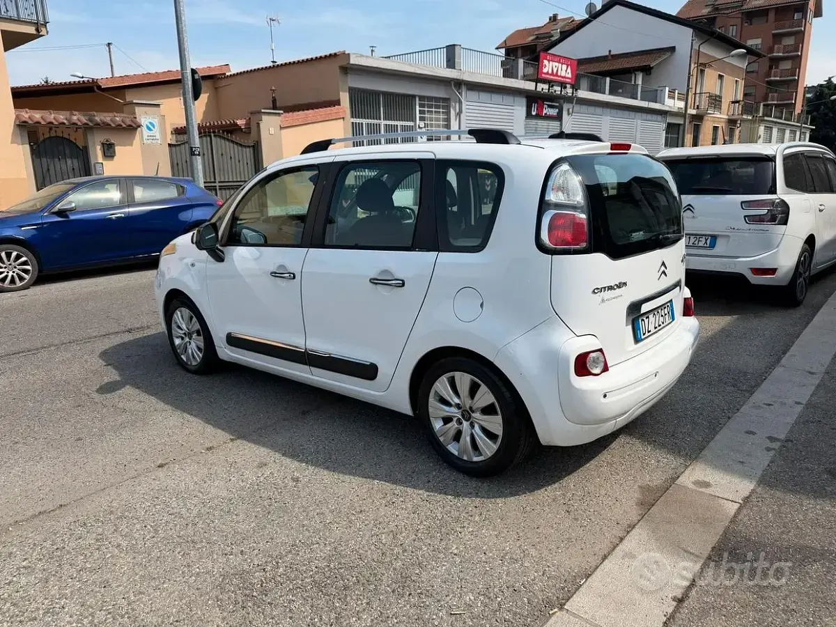 Usata Citroën C3 Picasso Exclusive 95 CV (69 kW) 2009 Bianco Monovolume