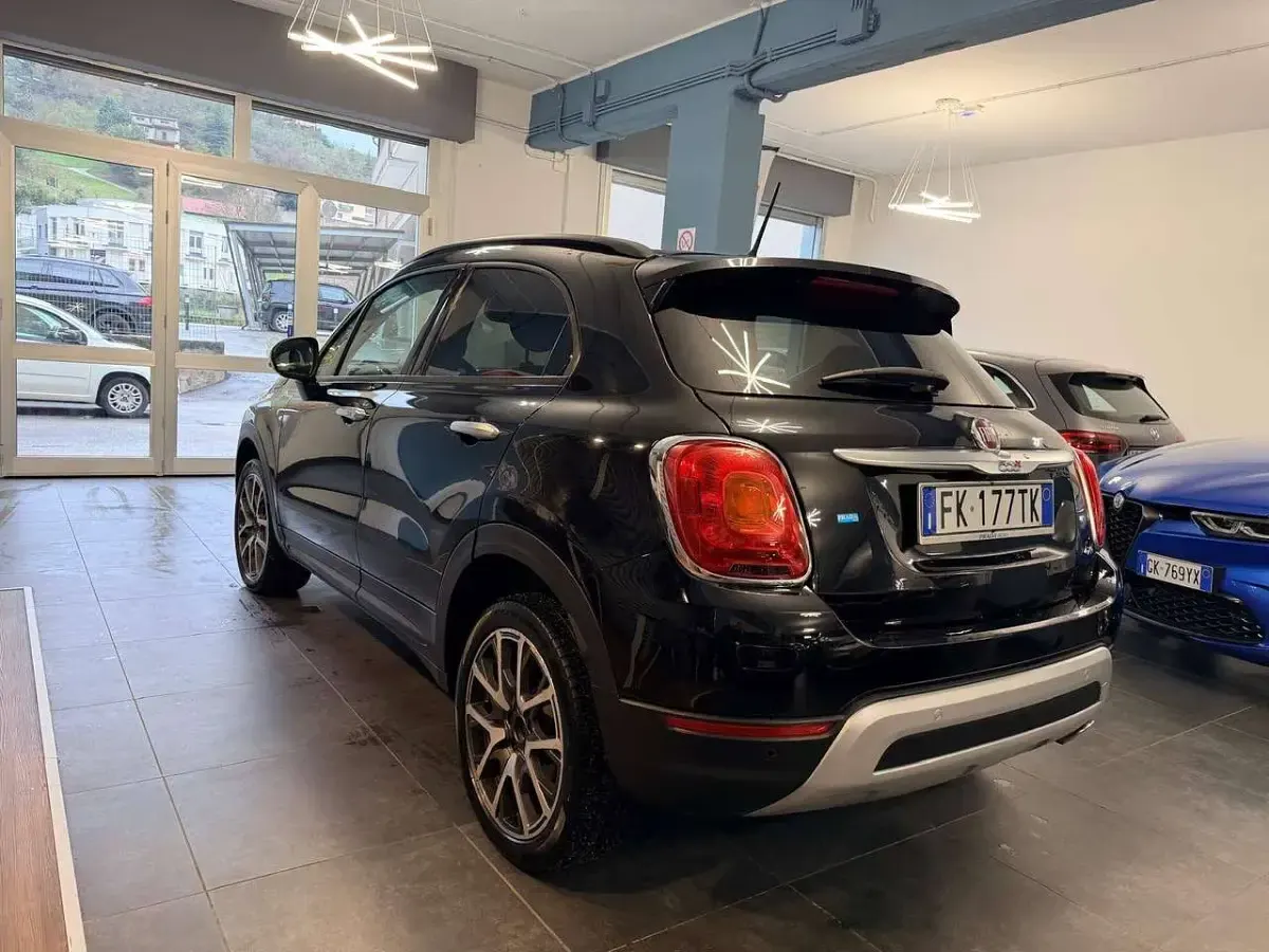 Usata Fiat 500 Cross Plus 140 CV (102 kW) 2017 Nero Station wagon