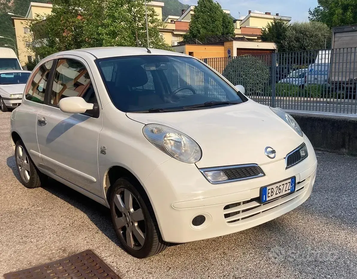 Usata Nissan Micra 80 CV (58 kW) 2010 Bianco Utilitaria