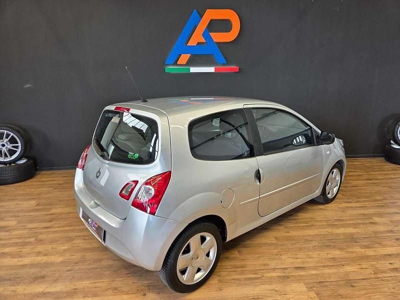 Usata Renault Twingo 75 CV (55 kW) 2012 Argento Utilitaria