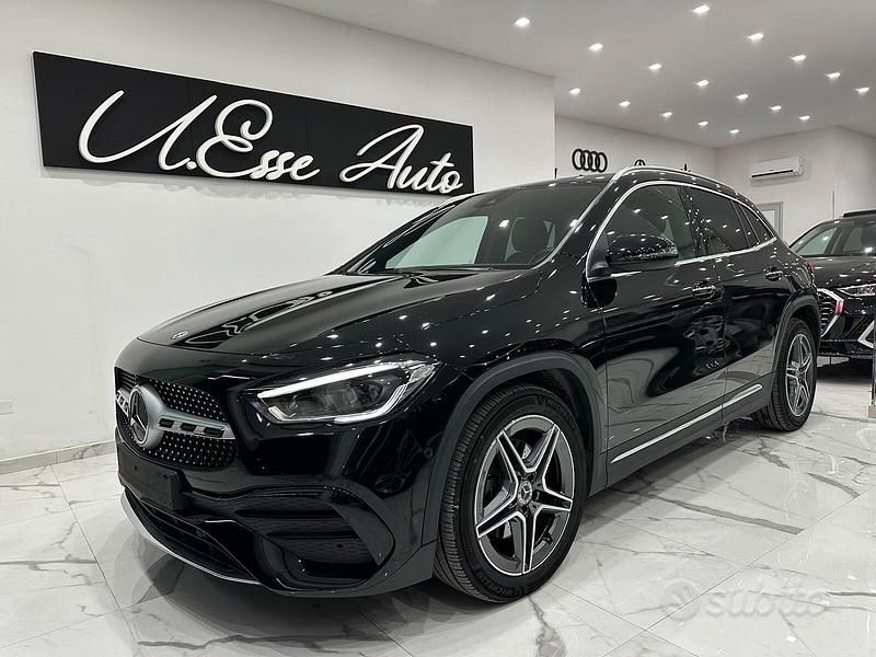Usata Mercedes GLA200 Premium 149 CV (109 kW) 2022 Nero SUV