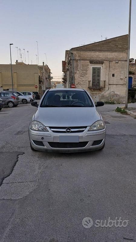 Usata Opel Corsa 2006 Grigio Utilitaria